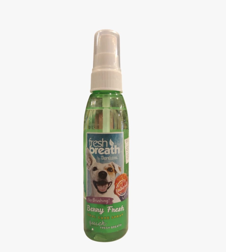 Perfect Breath Oral Care Spray Natural Freshness for Dogs by TropiClean No Brushing Solution for Daily Dental Care