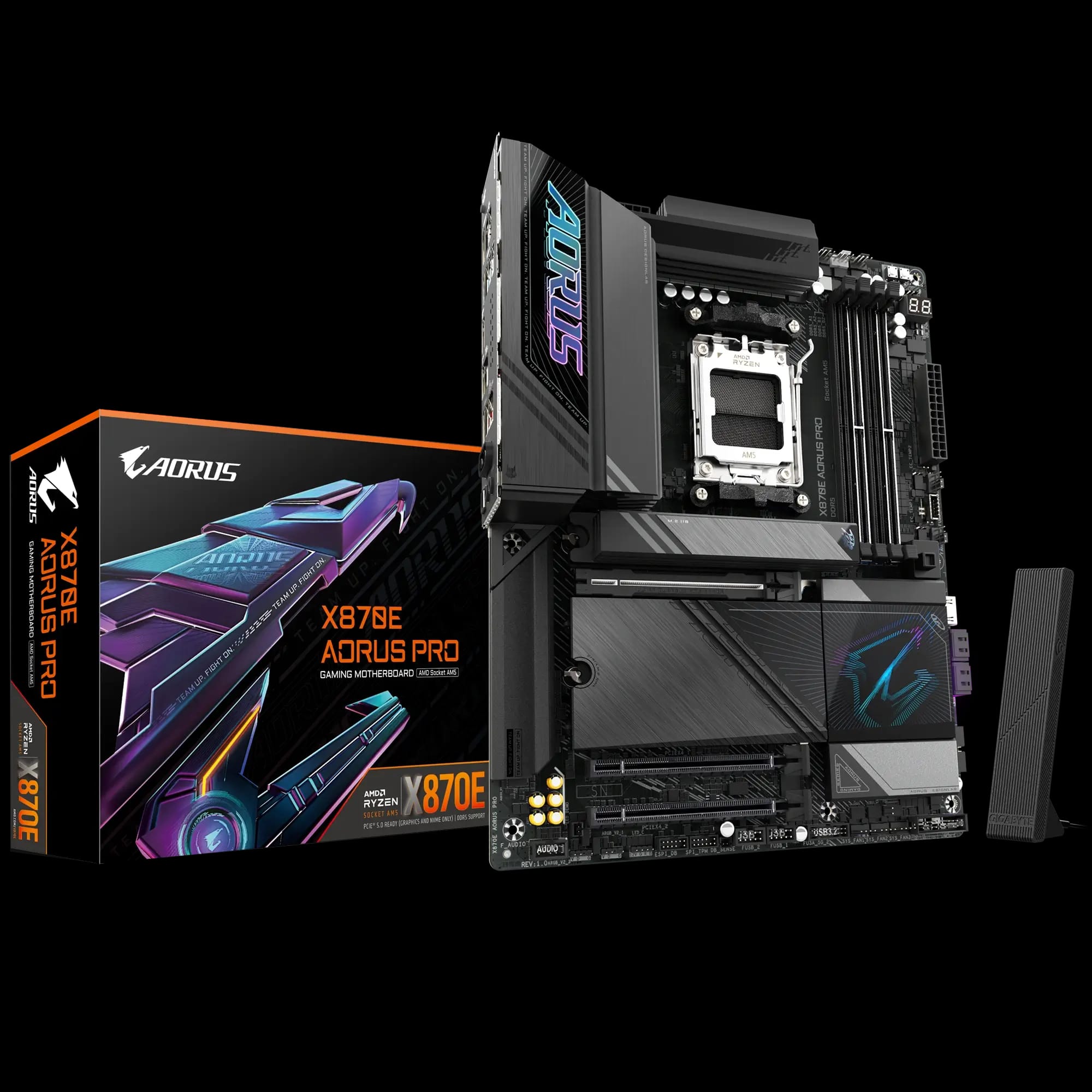 اللوحة الأم GIGABYTE X870E AORUS PRO WIFI7 و Bluetooth DDR5 - لمعالجات AMD