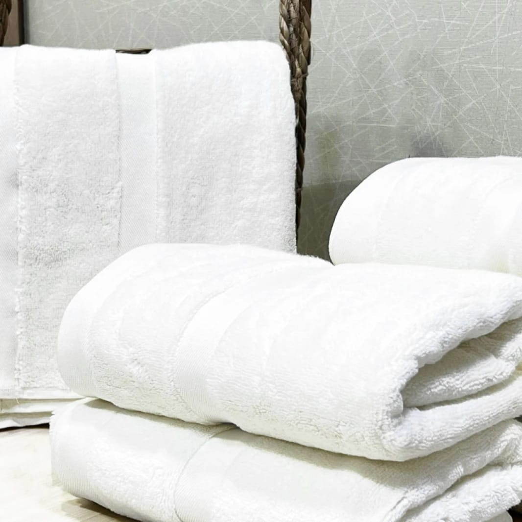 100% Cotton Towel 600 GSM - 90x140 cm