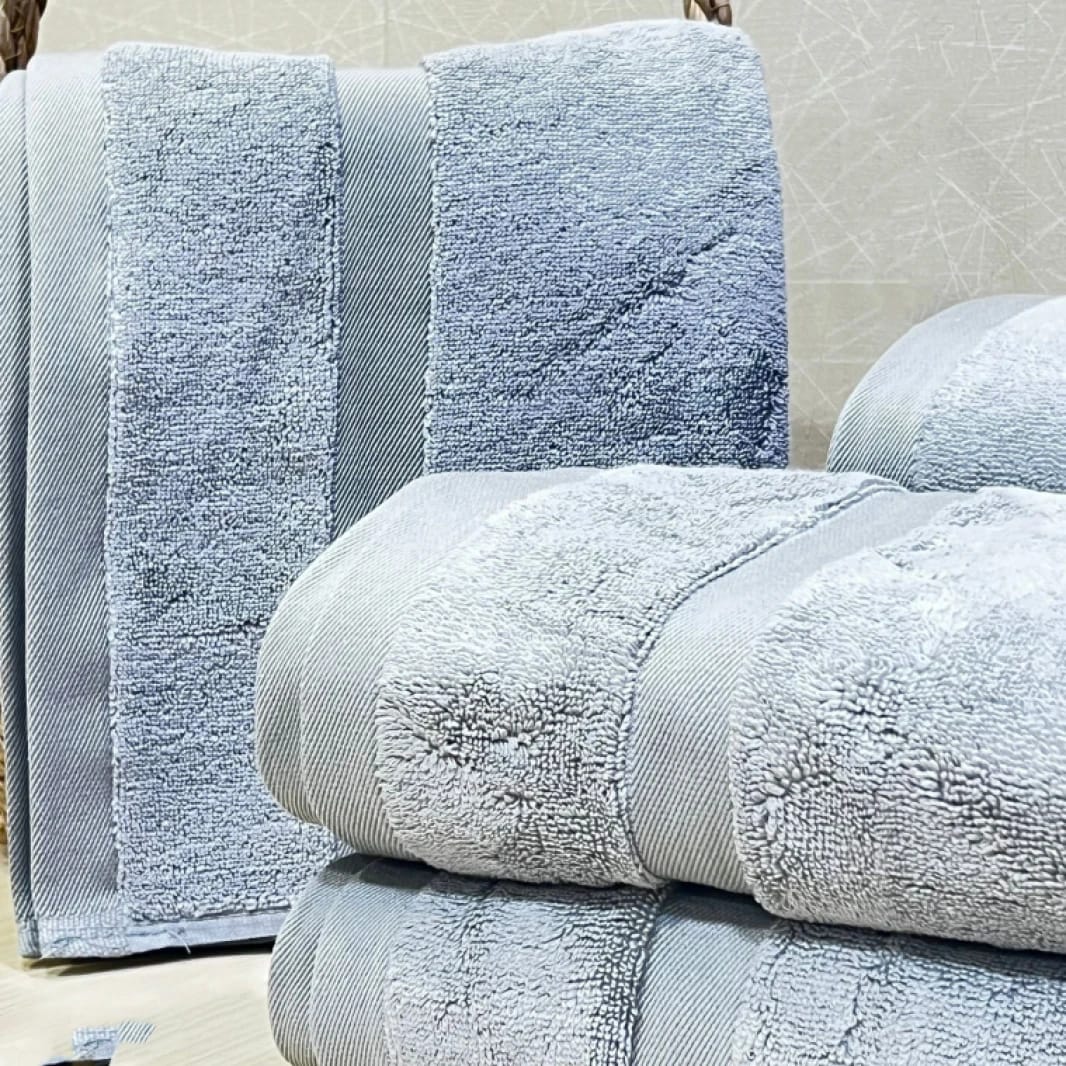 100% Cotton Towel, 600 GSM - 90x140 cm