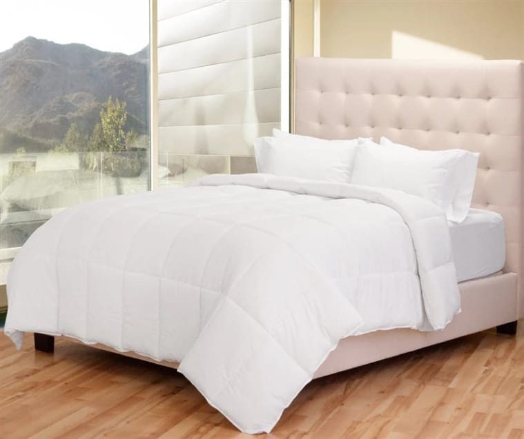 Hotel Microfiber 4-Piece Comforter Set