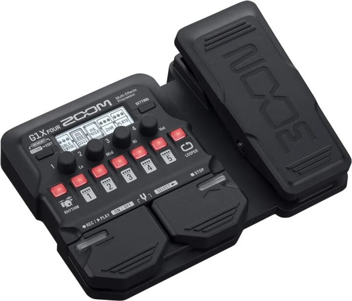 معالج المؤثرات المتعددة للجيتار Zoom G1X FOUR مع دواسة تعبير