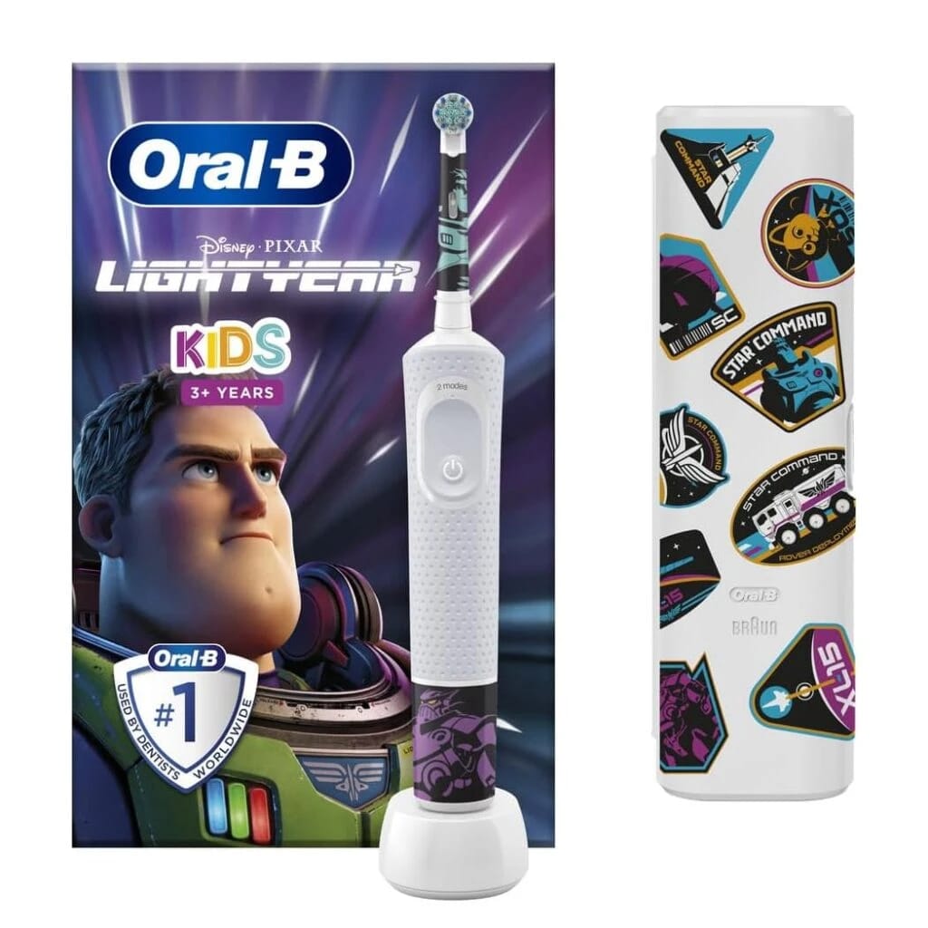 Oral-B – Electric Toothbrushes – Kids Rechargeable Electric Toothbrush with 4 Disney Lightyear Themed Stickers & Travel Case