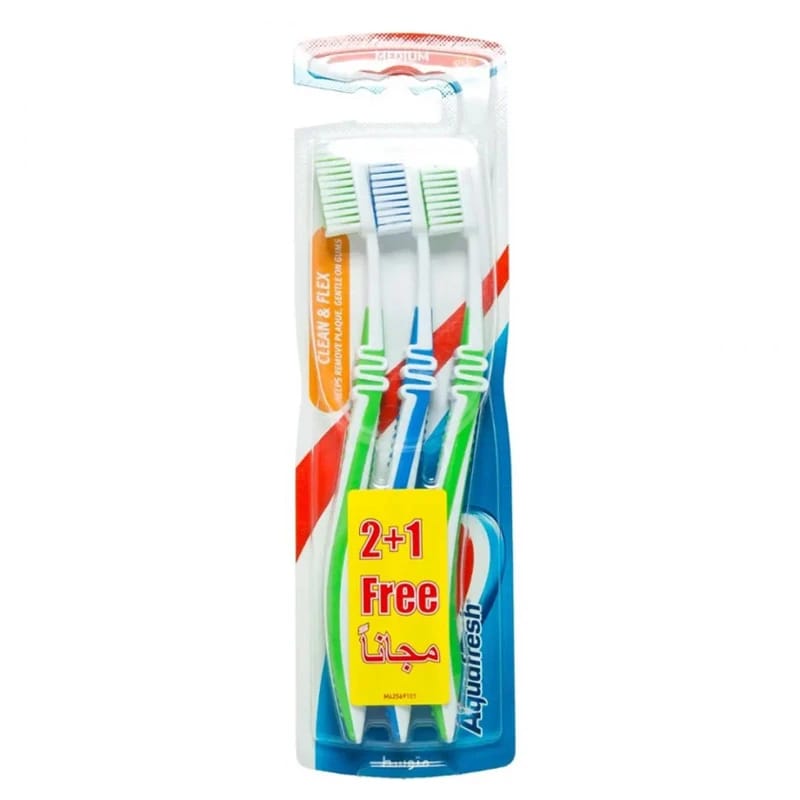 Aquafresh Clean & Flex Medium Toothbrush 2 + 1 Free