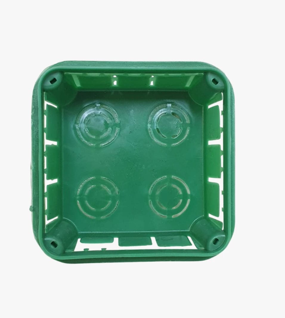 Durable Green Plastic Electrical Junction Box for Industrial and Automotive Use in Construction Projects