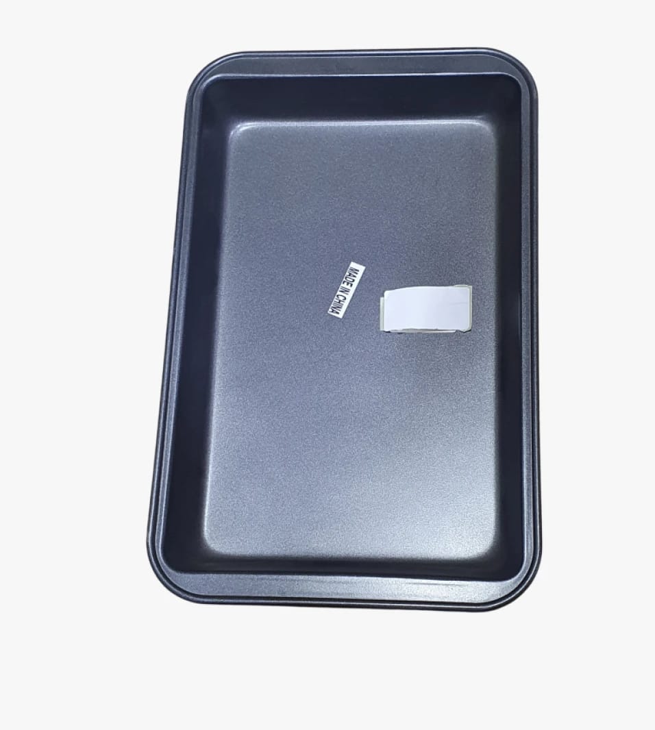 High-Quality Metal Baking Tray with Non-Stick Coating, Perfect for Chefs and Cooking Enthusiasts