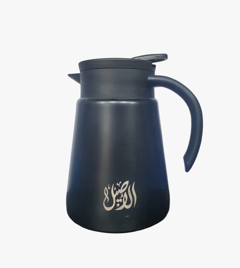 Sleek Black Thermal Flask with Elegant Arabic Calligraphy Designed for Coffee Aficionados