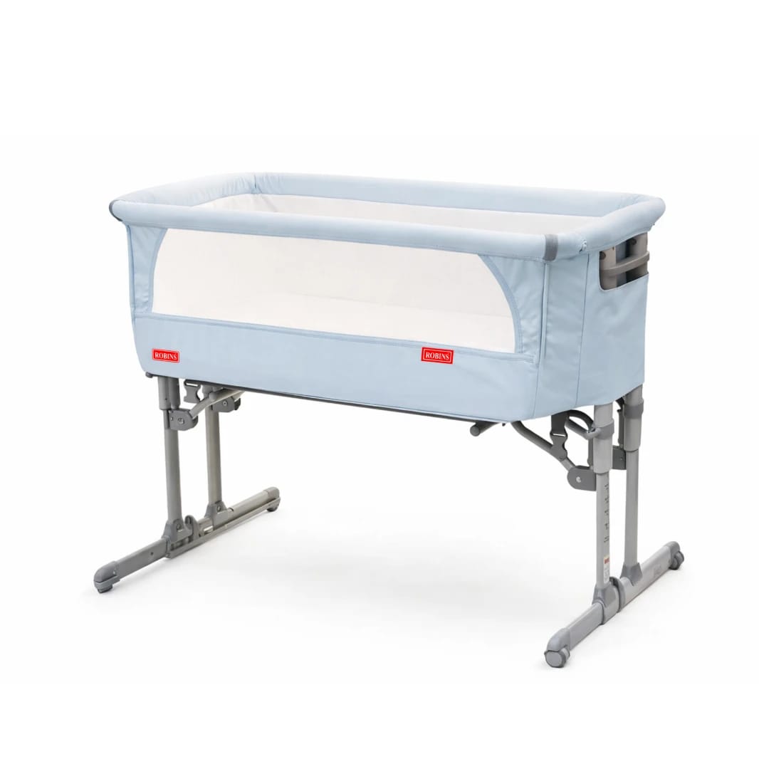 Robins Next to Me Adjustable Baby Bedside Crib with Swing Function