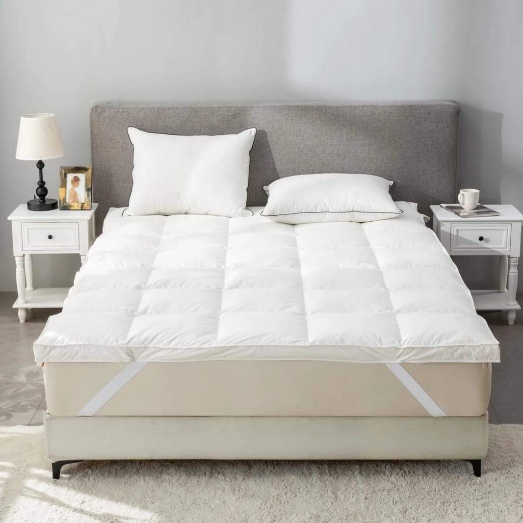 Natural Feather King Mattress Topper