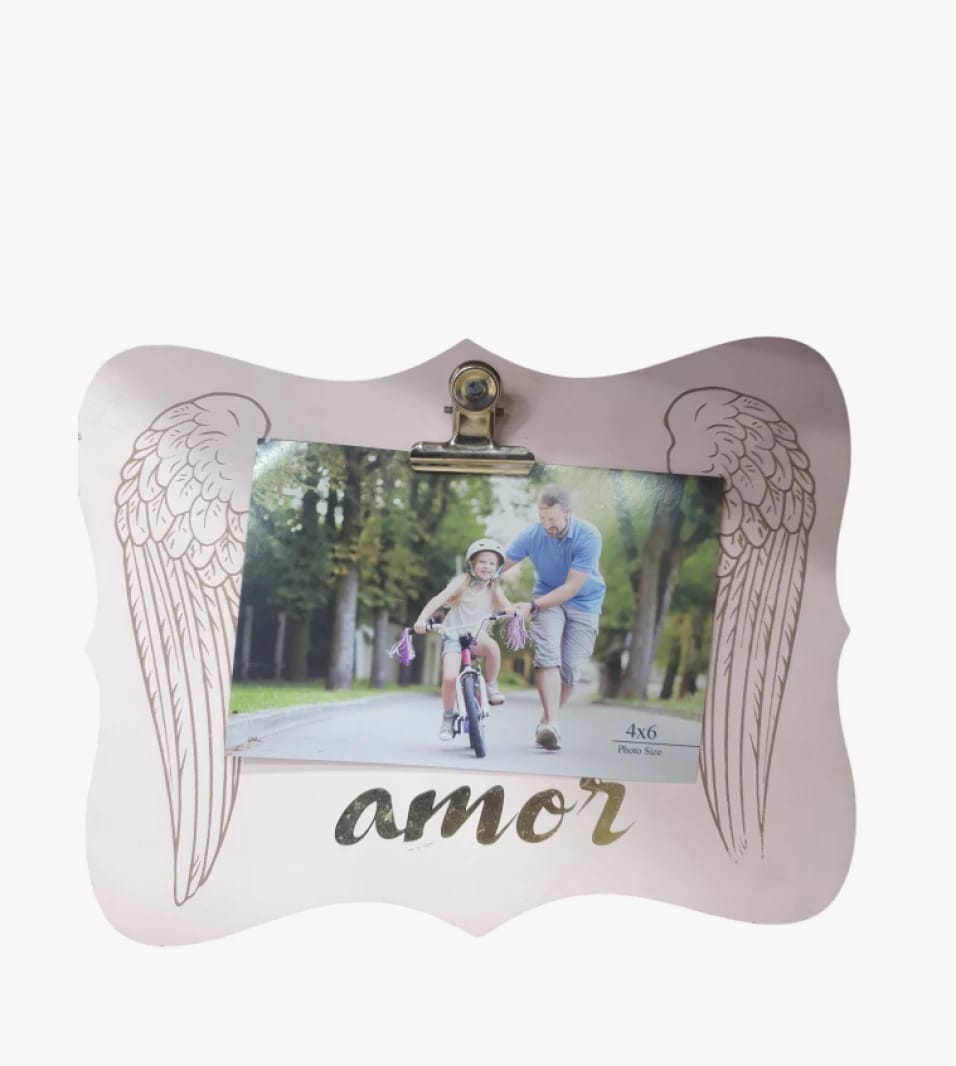 Wooden Photo Frame with Wing Design for Loved Ones - Perfect for Family Photos and Cherished Memories