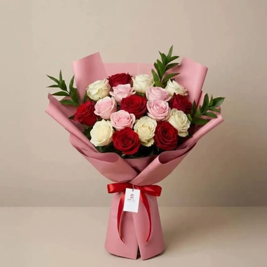 Mixed Color Rose Bouquet
