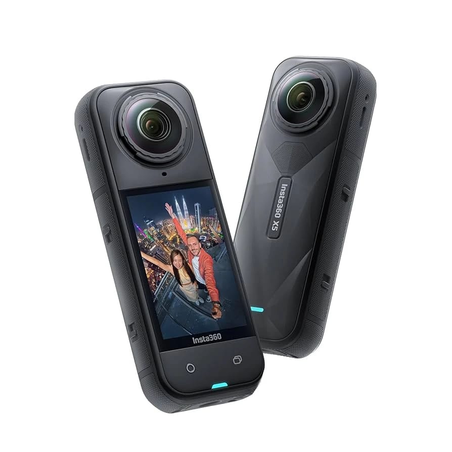 كاميرا الحركة مقاومة للماء Insta360 X5 8K 360° | مجموعة قياسية