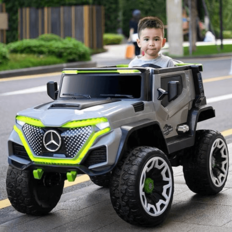 سيارة كهربائية للأطفال بدفع رباعي 4×4 – تصميم مرسيدس فاخر