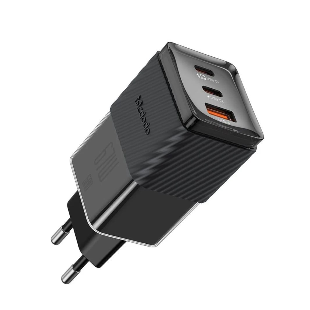 MCDODO Mini Fast Charger 67W with GaN Technology