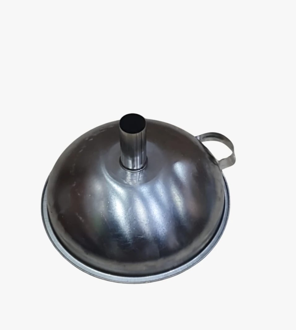 Vintage Metal Pot Cover with Elevated Handle, Perfect for Cooking Enthusiasts and Traditional Design Lovers