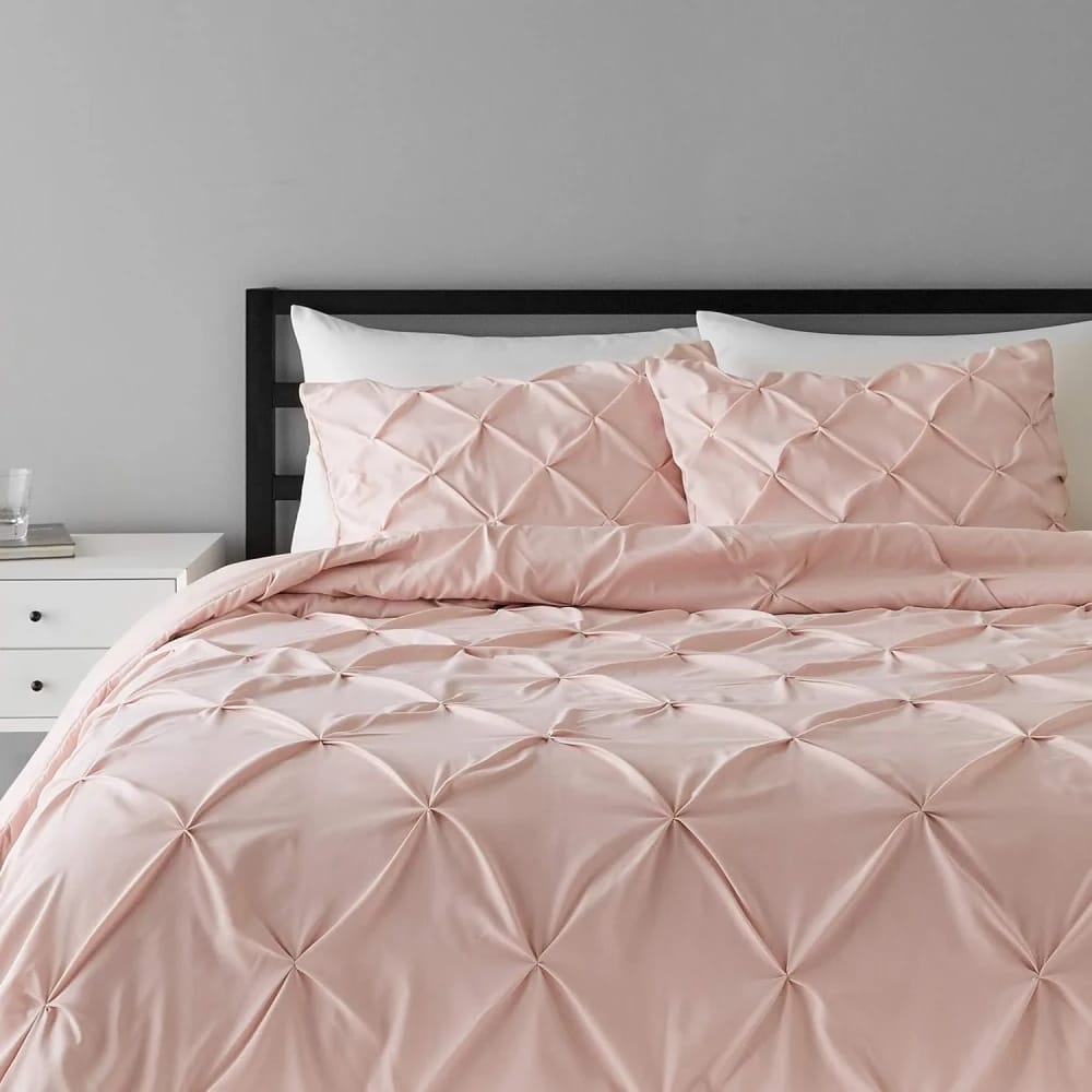 Amazon Basics Lightweight Microfiber Duvet Cover Set, Full/Queen, Blush Pink, Geometric