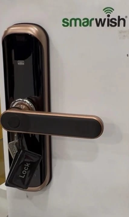 قفل سمارت سمارتويش تويا - اللون البرونزي (Smarlock X11-BRZ)