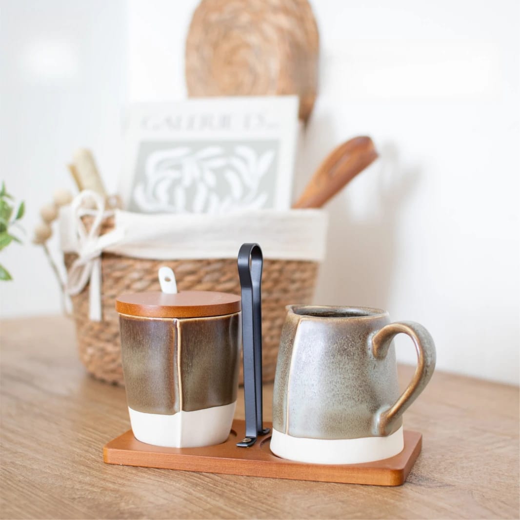 Sugar Bowl and Pitcher Set