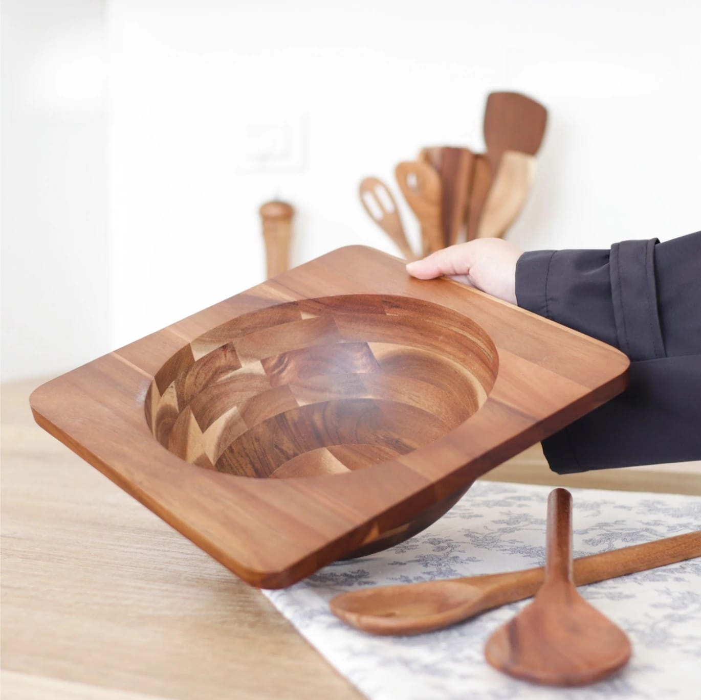 Salad Serving Bowl