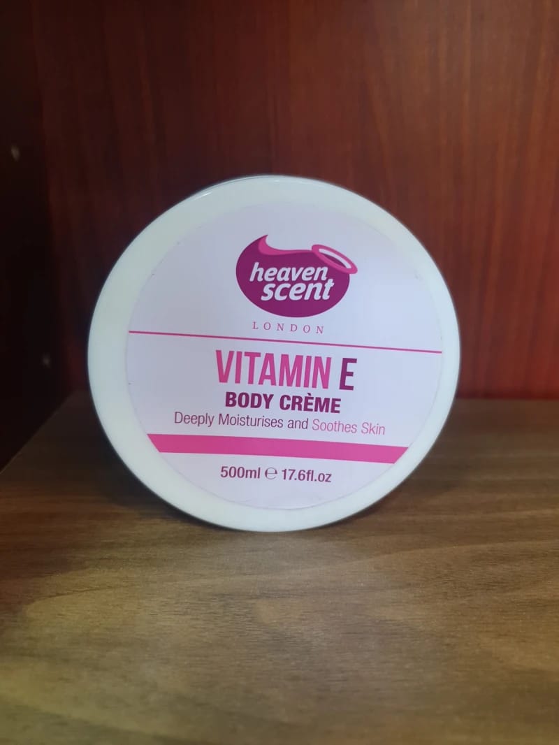 Heaven Scent London Vitamin E Body Crème, Moisturizes and Soothes Dry Skin, Ideal for All Ages, 500ml