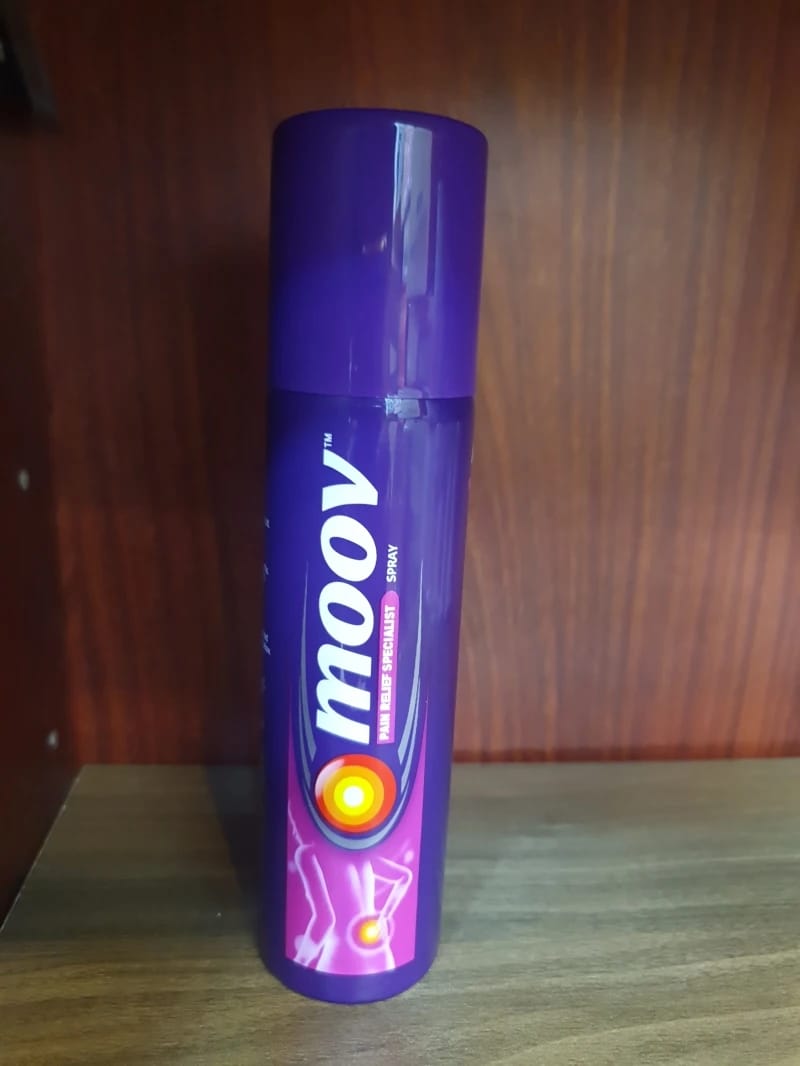 Moov Pain Relief Spray, Comfortable and Effective Design, for Athletes and Individuals
