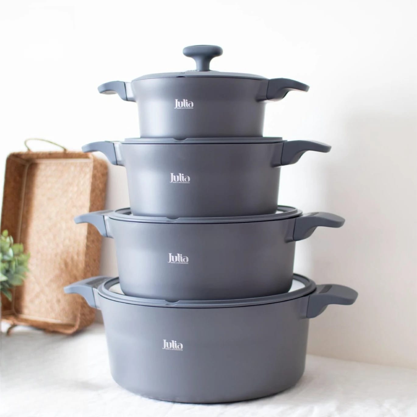 Julia Cookware Set