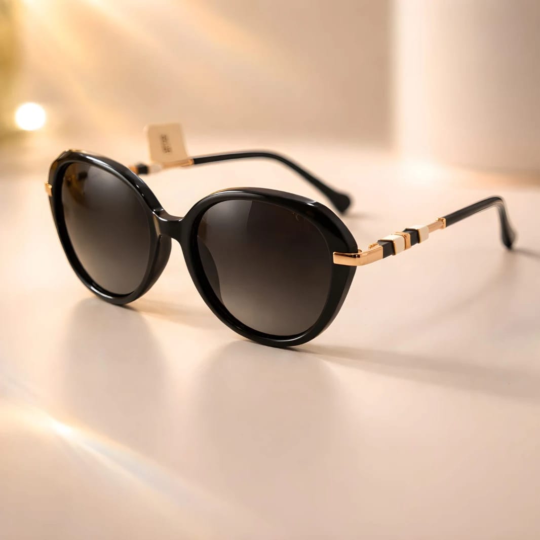 voss woman sun glasses
