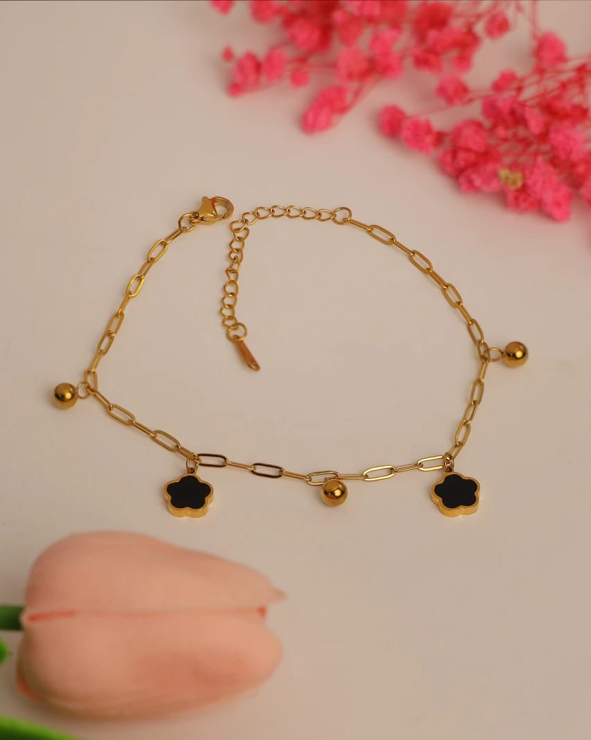Black Rose Anklet