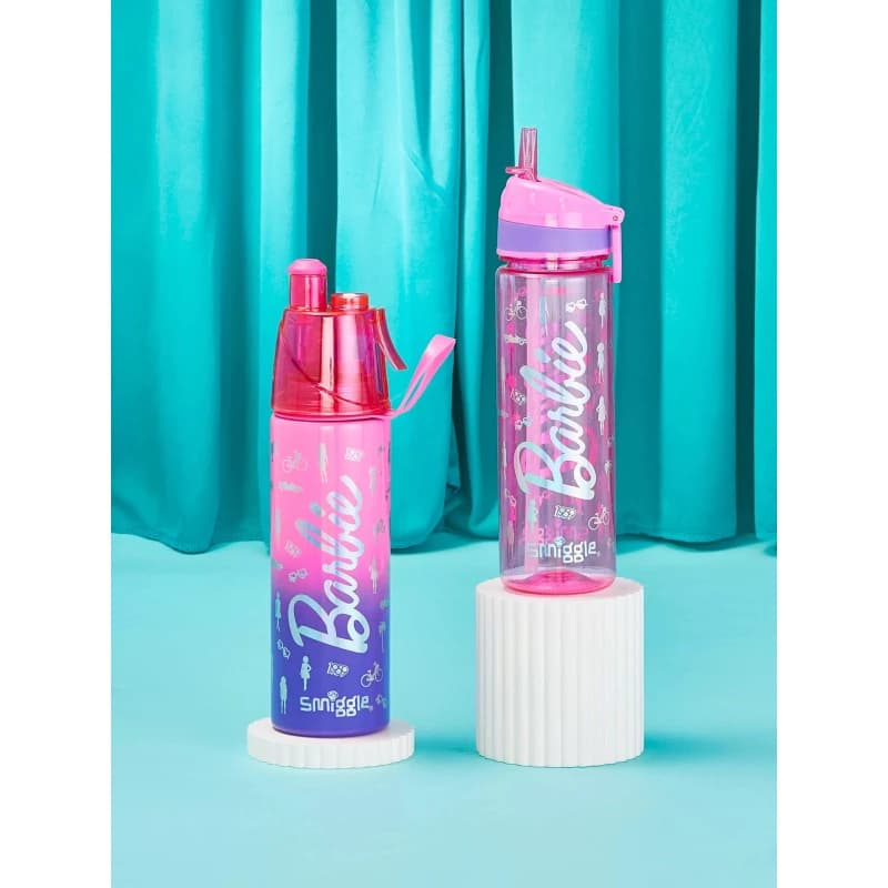 Smiggle | زجاجة شرب بلاستيكية باربي، 650 مل