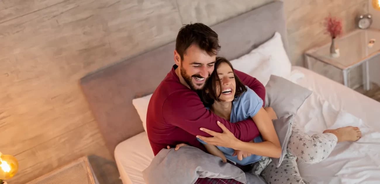 How eye contact stimulates sexual desire