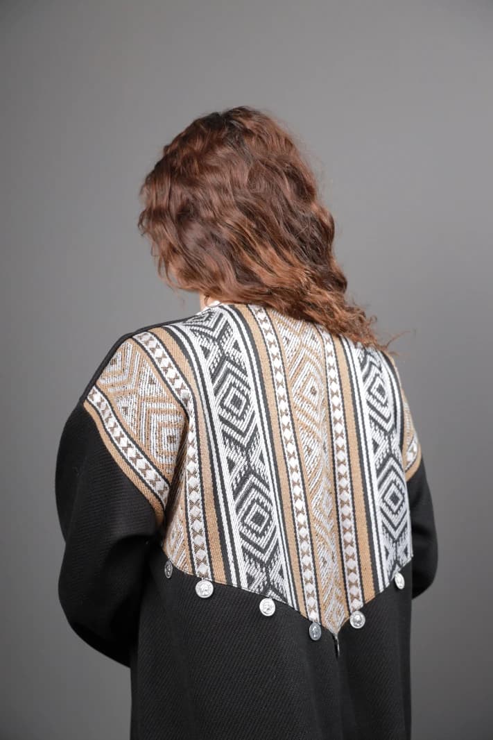 Beige Black – Bisht With Coins